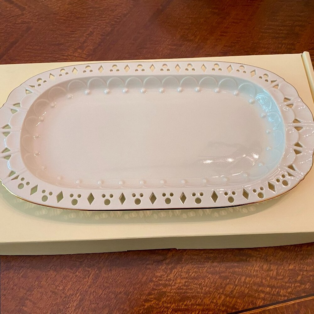 Lenox Linen & Lace Hors D'oeuvres Tray Ivory w/gold trim 11 3/4" Mint